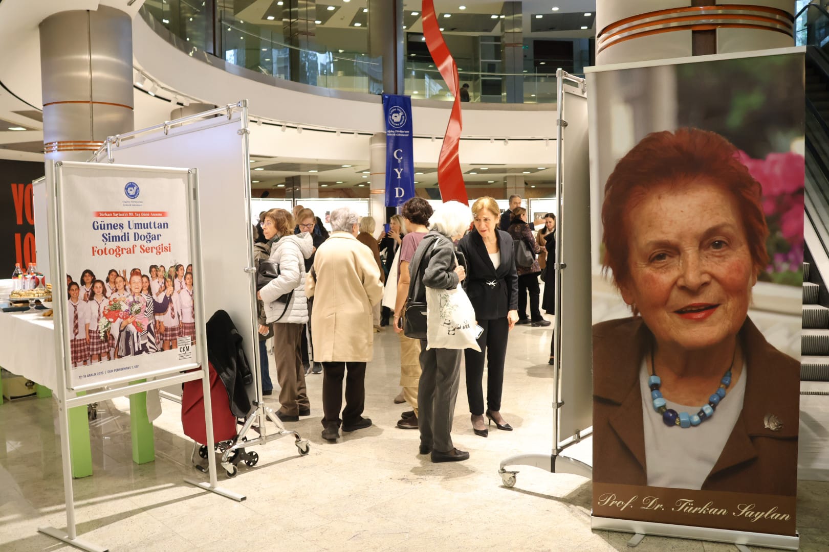 Türkan Saylan'ın fotoğrafları CKM'de